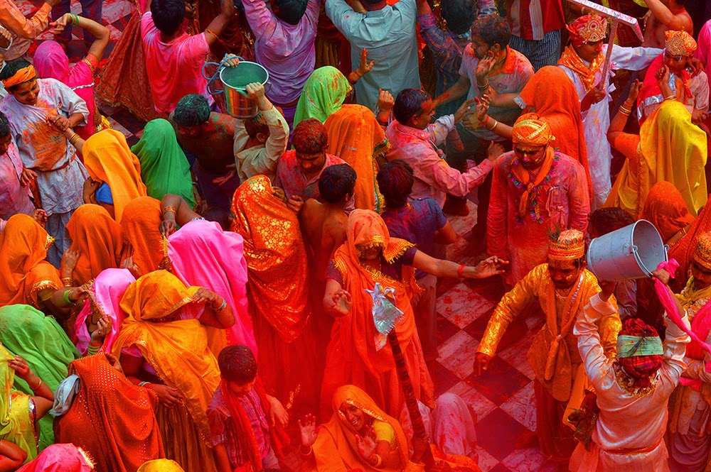 दाऊजी का विश्व प्रसिद्ध हुरंगा 1