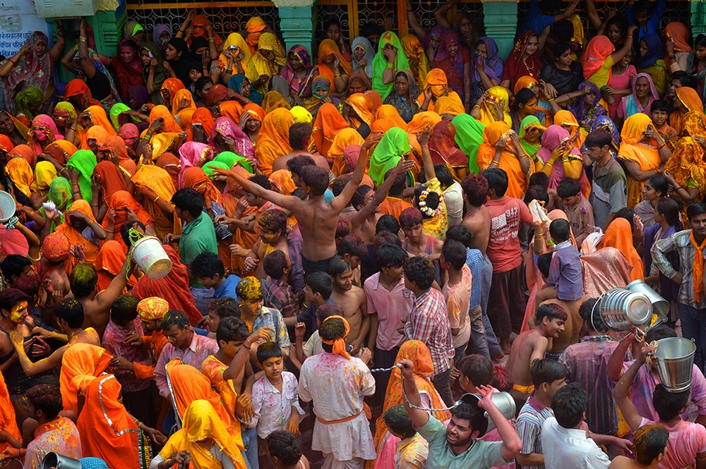 दाऊजी का विश्व प्रसिद्ध हुरंगा 2