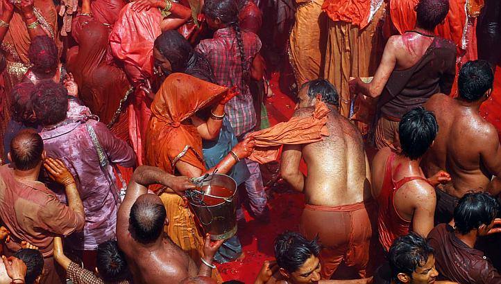 दाऊजी का विश्व प्रसिद्ध हुरंगा 5