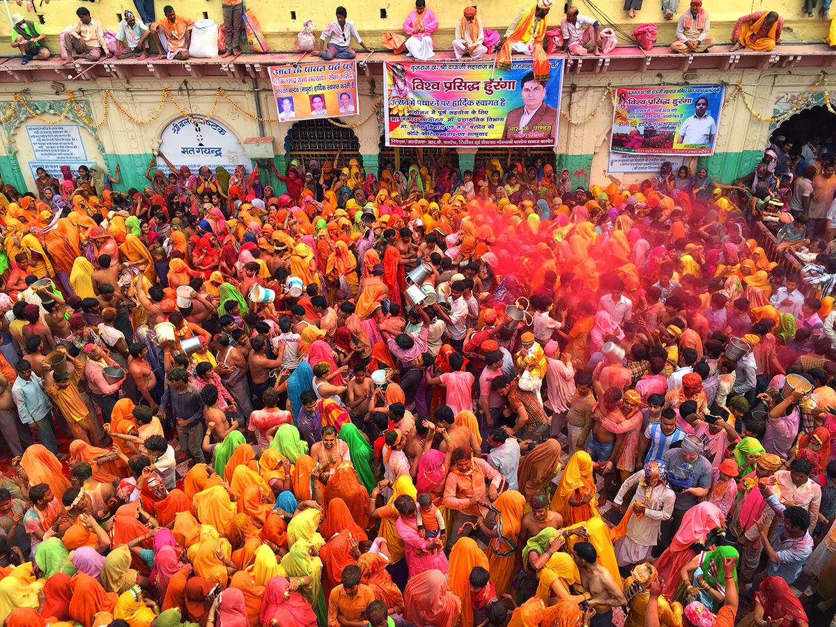 दाऊजी का विश्व प्रसिद्ध हुरंगा 8